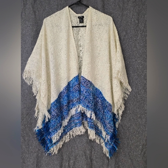 Summer vibes shrug - Picture 2 of 2